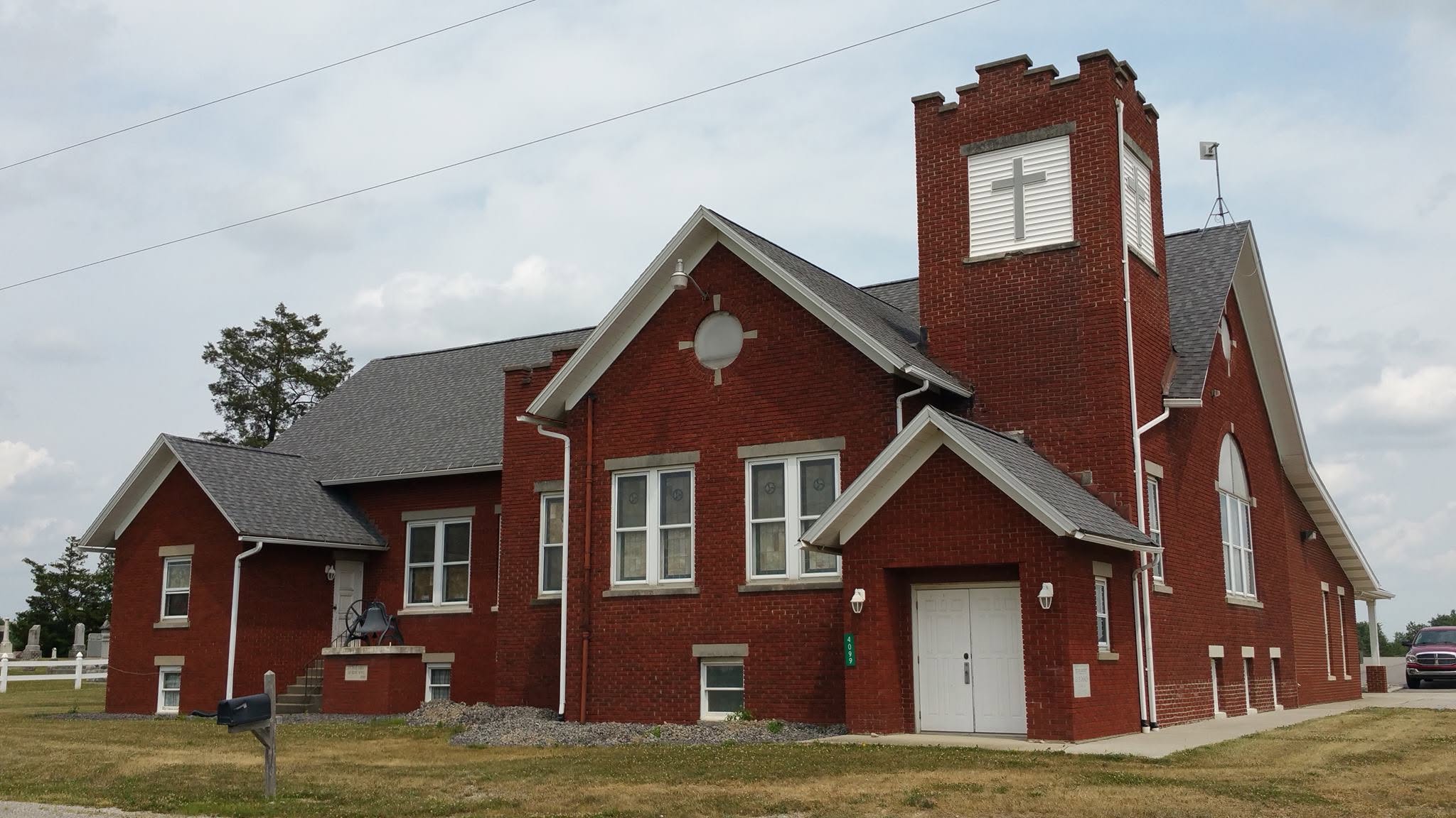 We Love God, and Love People